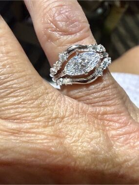 2CT Moissanite Statement Ring - Sterling Silver with Rhodium